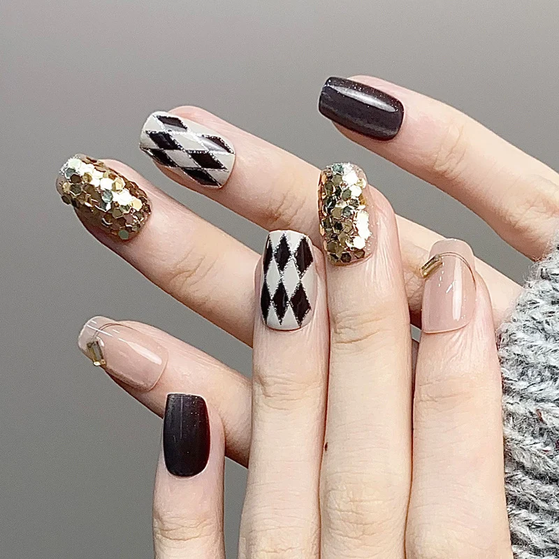 Stylish Press-On Nail Tips with Leopard Design Stornfield