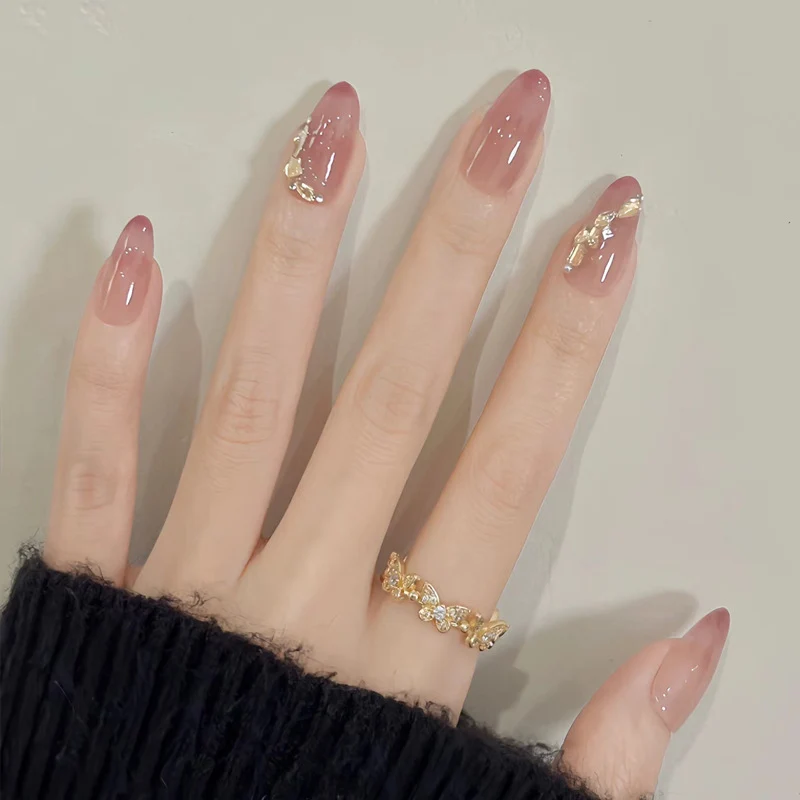 Stylish Press-On Nail Set with Elegant Glitter Accents Stornfield