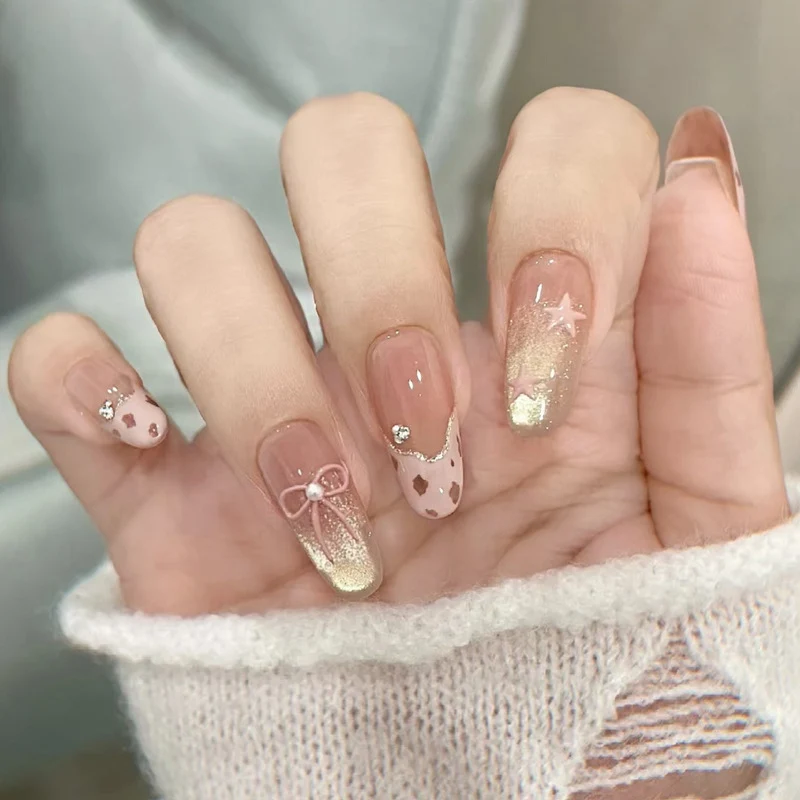 Stylish Press-On Nail Set with Elegant Glitter Accents Stornfield