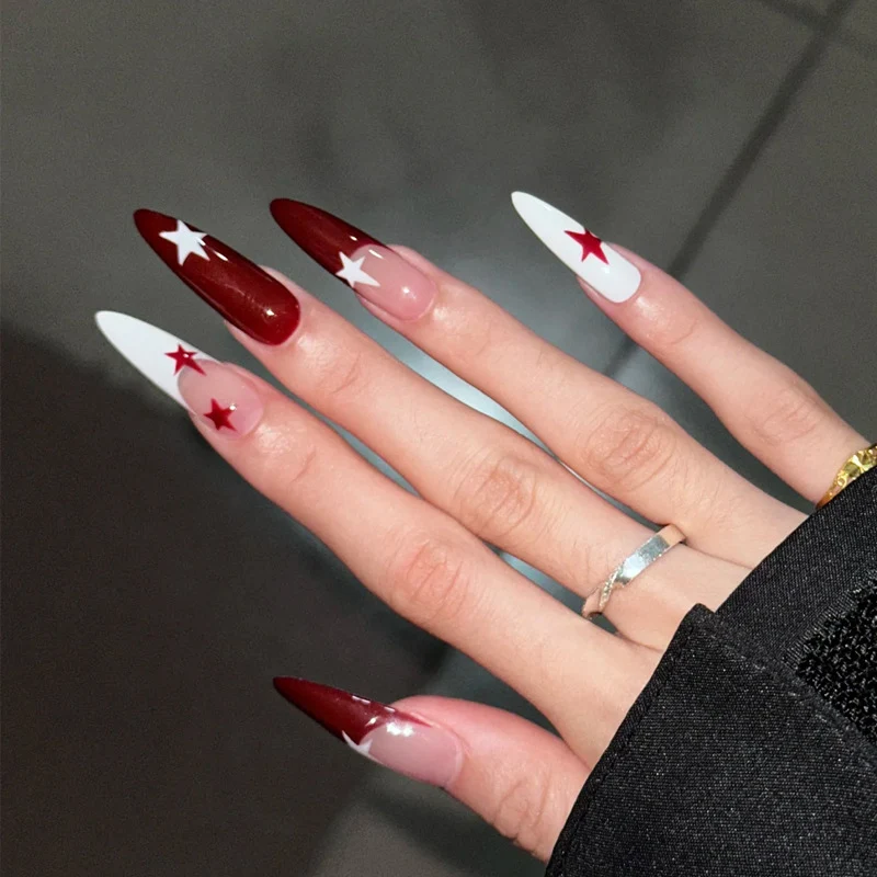 Stylish Press-On Nail Set with Elegant Glitter Accents Stornfield