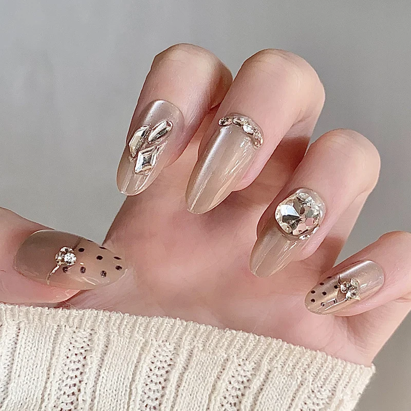 Stylish Press-On Nail Set with Artistic Leopard Design Stornfield