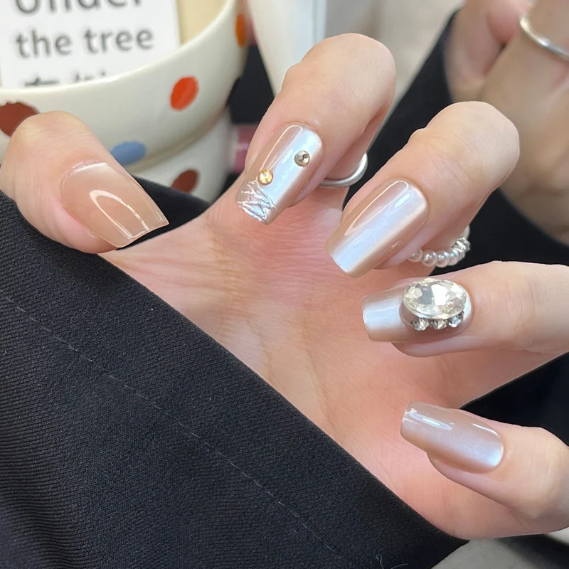 Stylish Press-On Nail Art Set with 3D Decorative Elements Stornfield