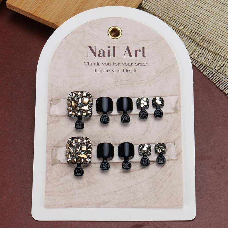 Stylish Decorative Press-On Nail Set with Gemstone Accents Stornfield