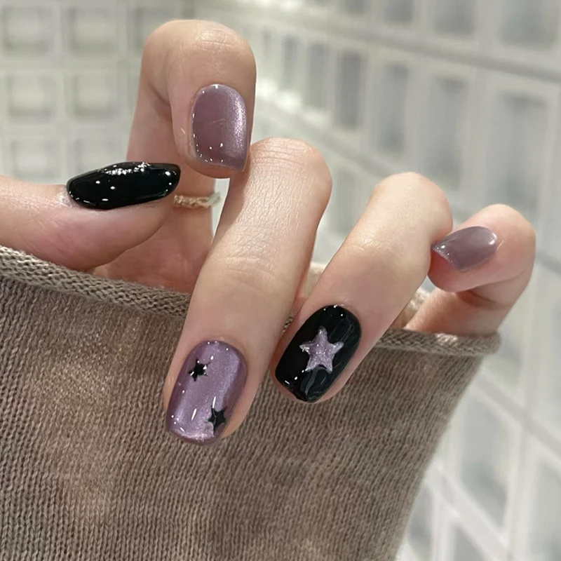 Starry Themed Press-On Nail Set Stornfield