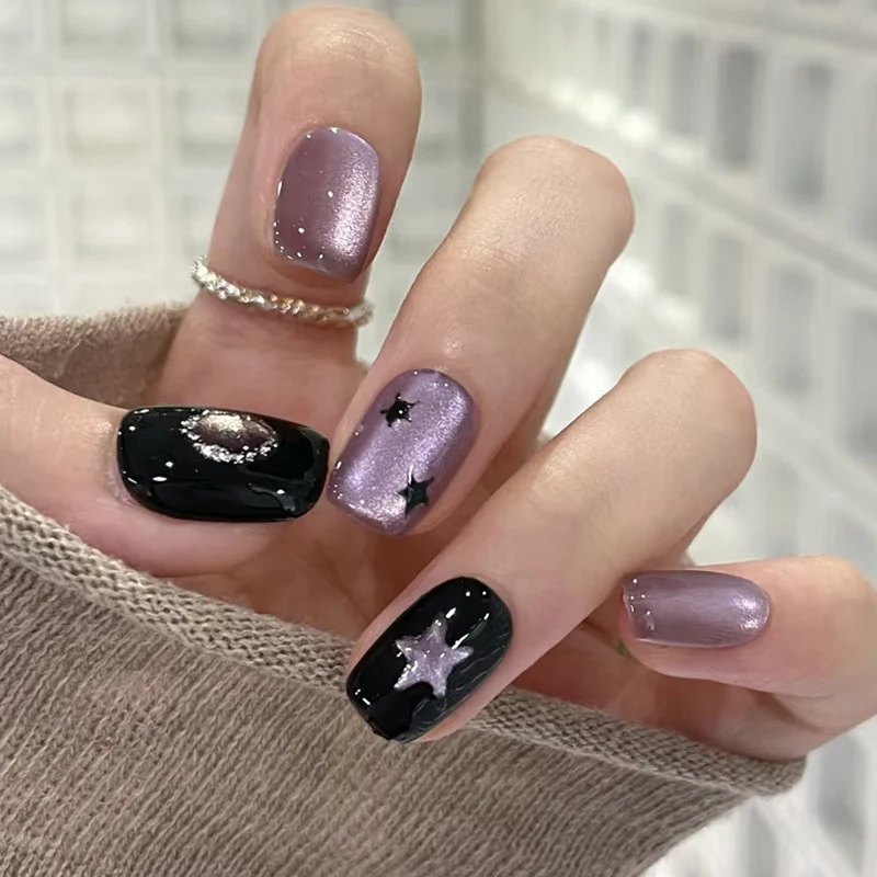 Starry Themed Press-On Nail Set Stornfield