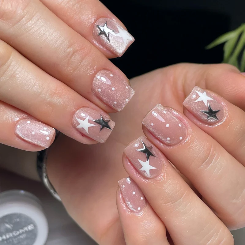 Star-Embellished Gel Nail Art Stornfield