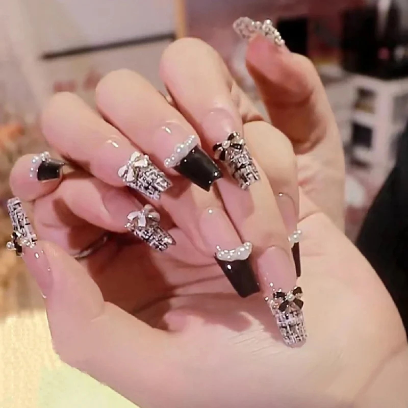 Sparkling Butterfly Nail Art Set Stornfield