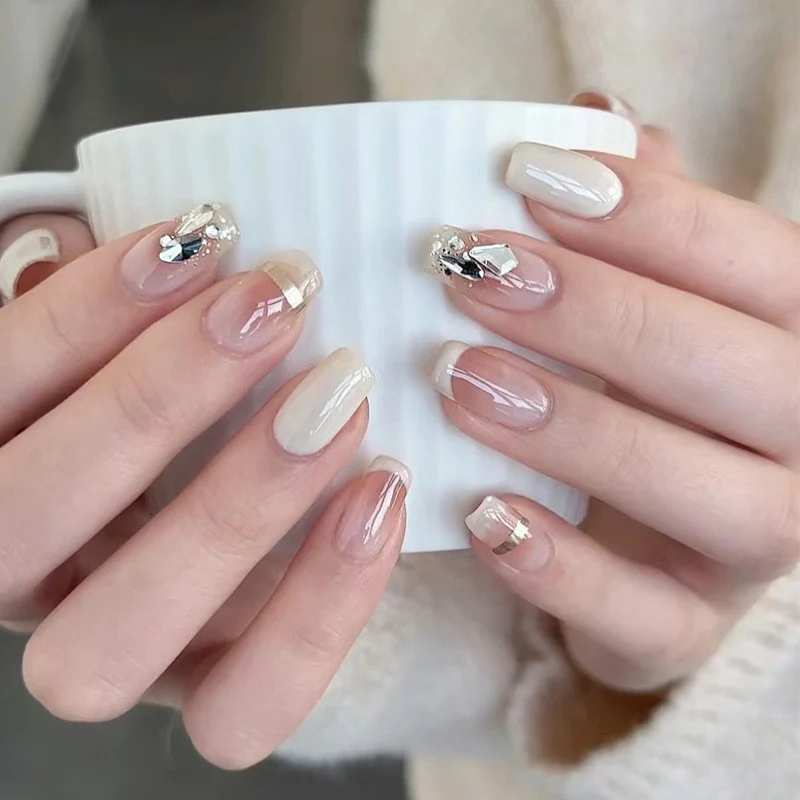 Sparkling Butterfly Nail Art Set Stornfield