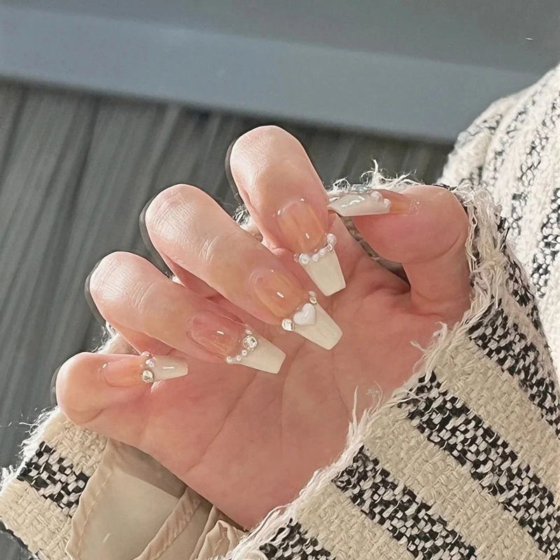Sparkling Butterfly Nail Art Set Stornfield