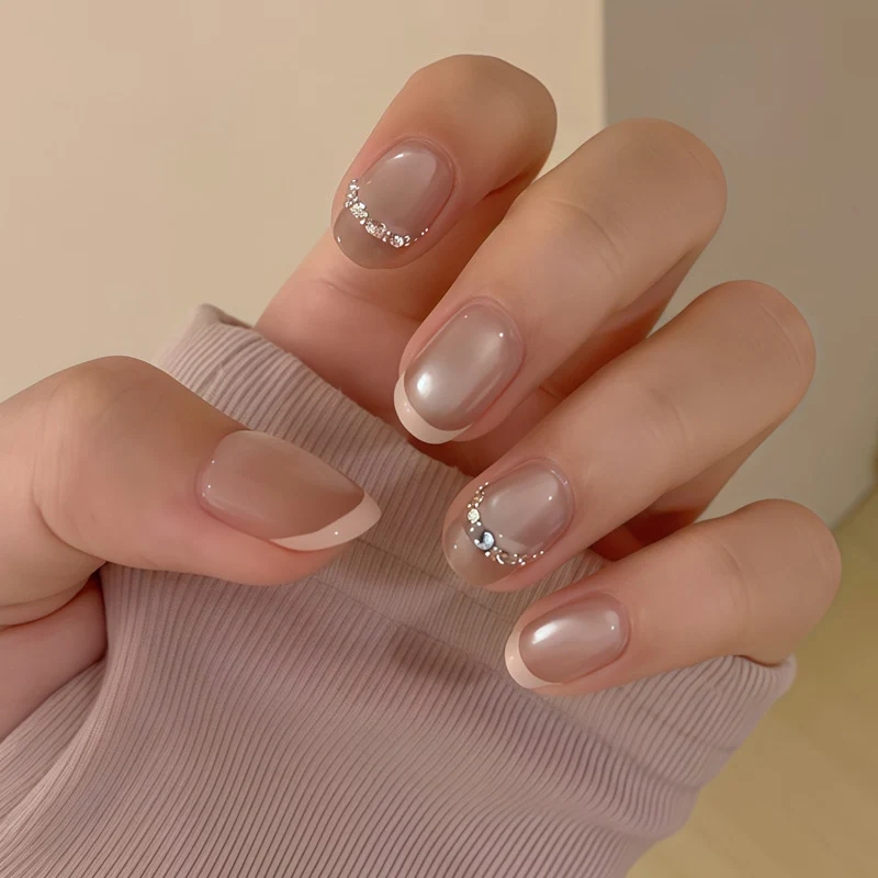 Rhinestone-Accented Press-On Nail Set Stornfield