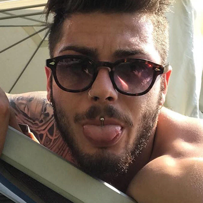 Dame moteriktig solbrille i elegant stil Luvikno