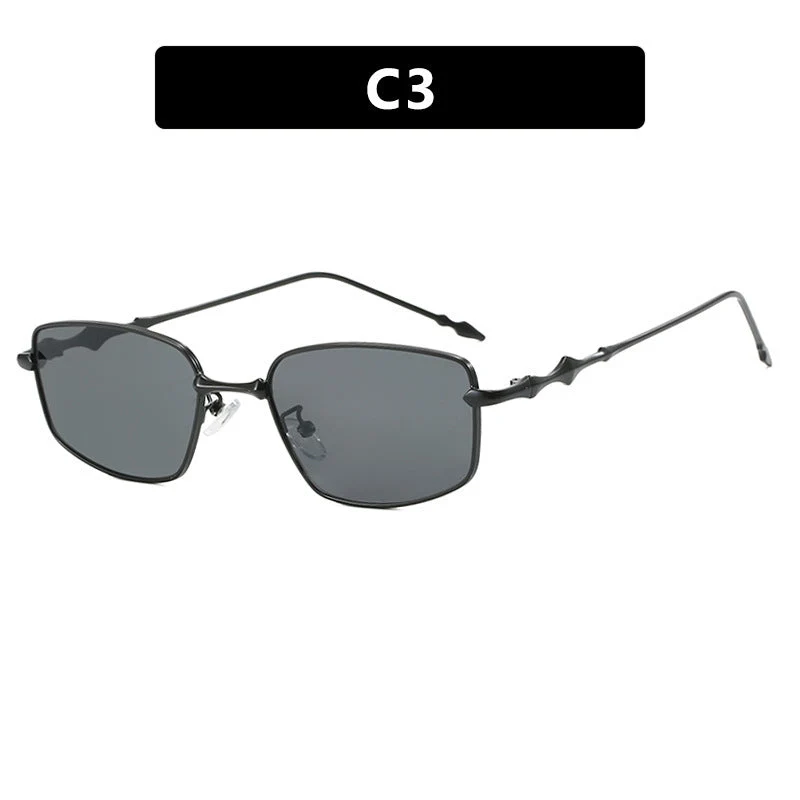 Dame moteriktig kvadratisk solbrille i unikt design Luvikno