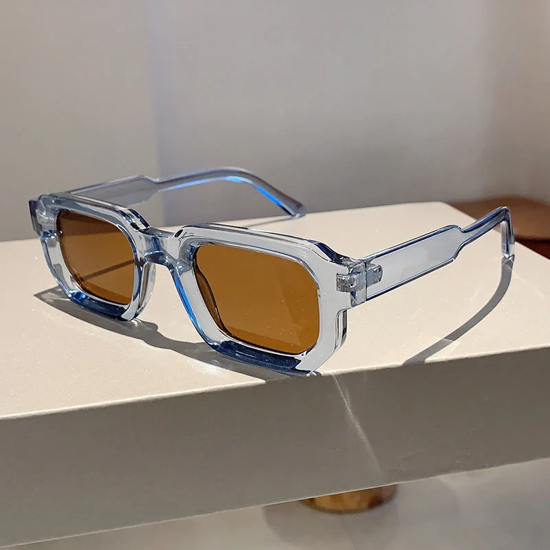 Dame geometrisk solbrille med moderne høyglansramme Luvikno