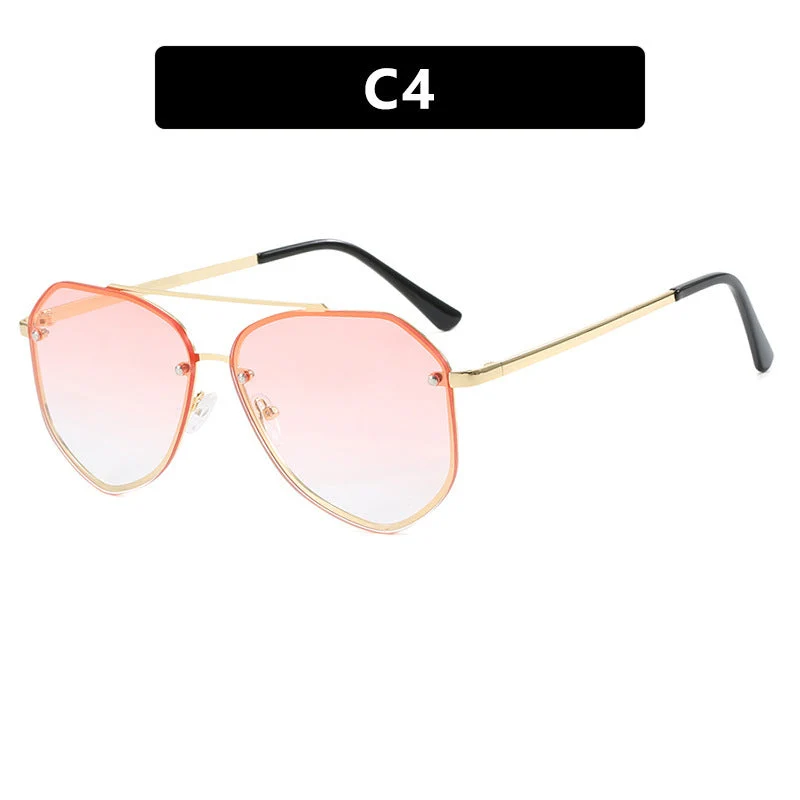 Dame geometrisk solbrille med filigran ramme Luvikno