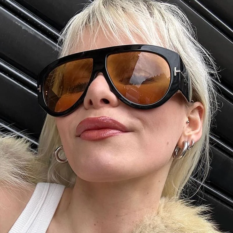 Dame elegant solbrille i markant design Luvikno