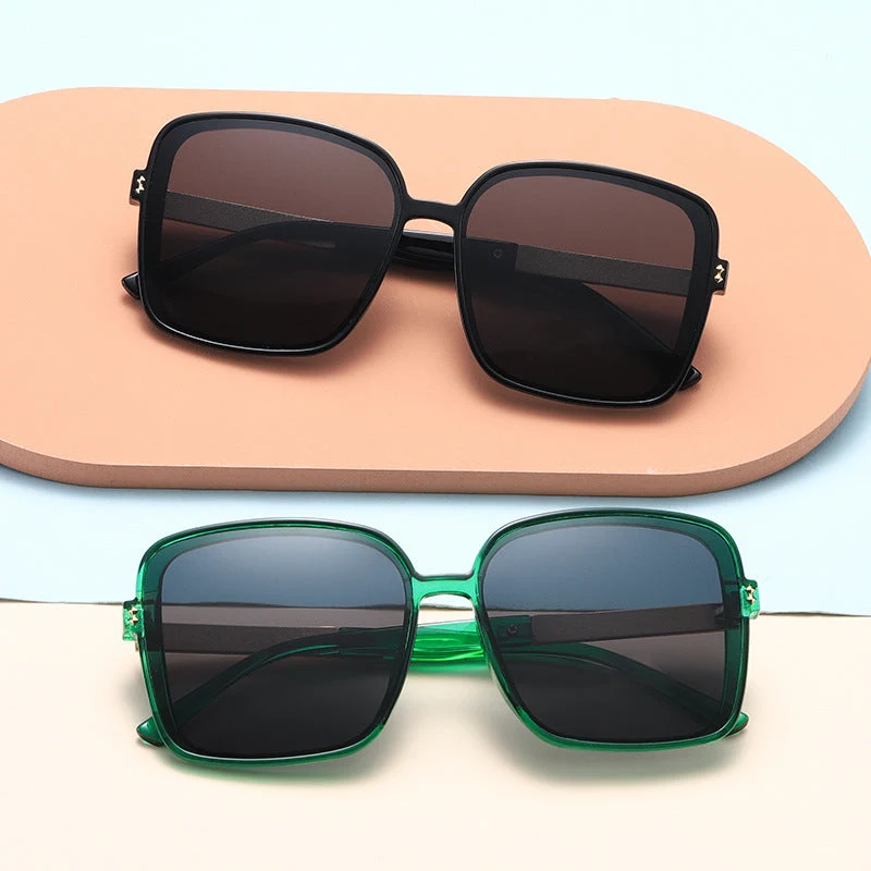 Kvinnenes fashionable solbriller Luvikno
