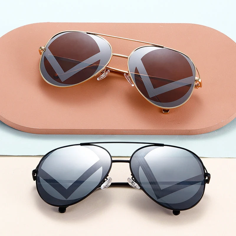 Dames fashionable geometriske solbriller Luvikno