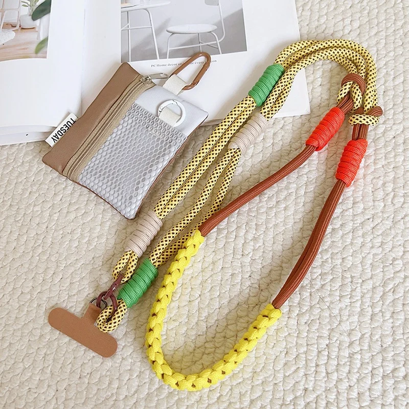Verstellbare Lanyard mit Mehrfarbigen Akzenten Karnz
