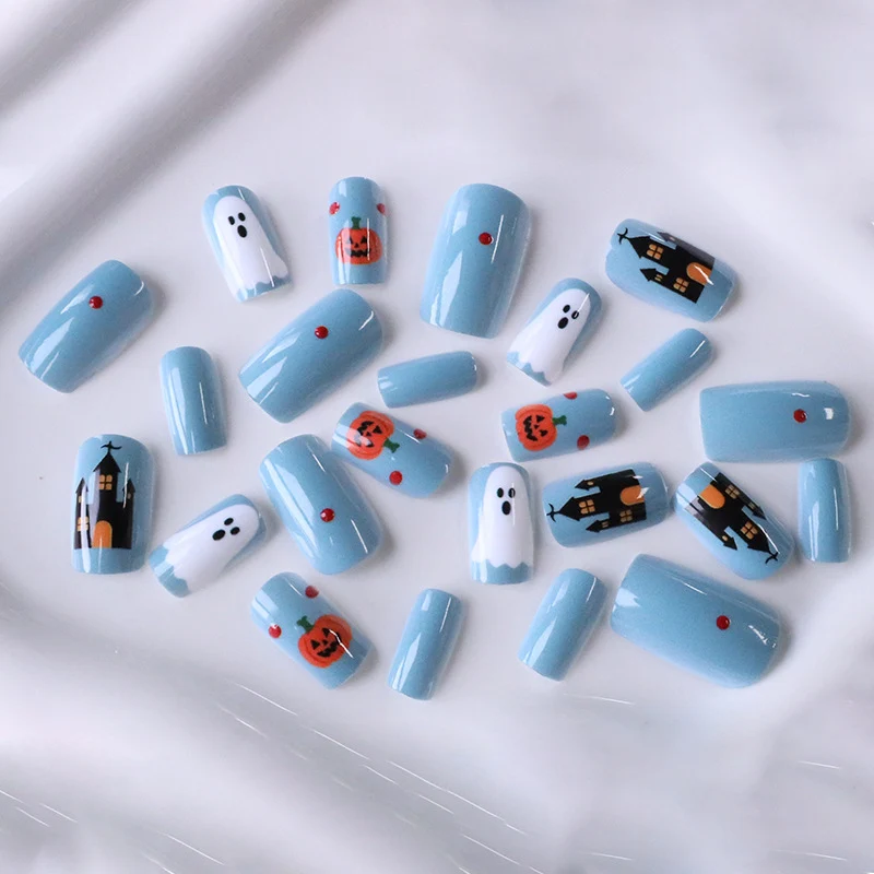 Halloween-Themed Press-On Nail Art Set Stornfield