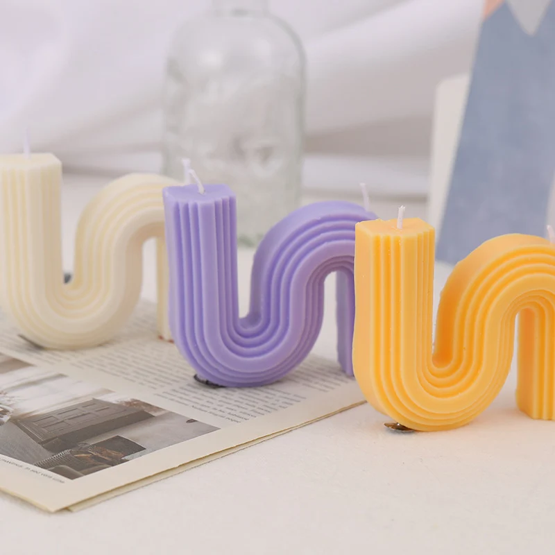 Sculptural Wavy Arch & S‑Form Decorative Tabletop Candle Collection