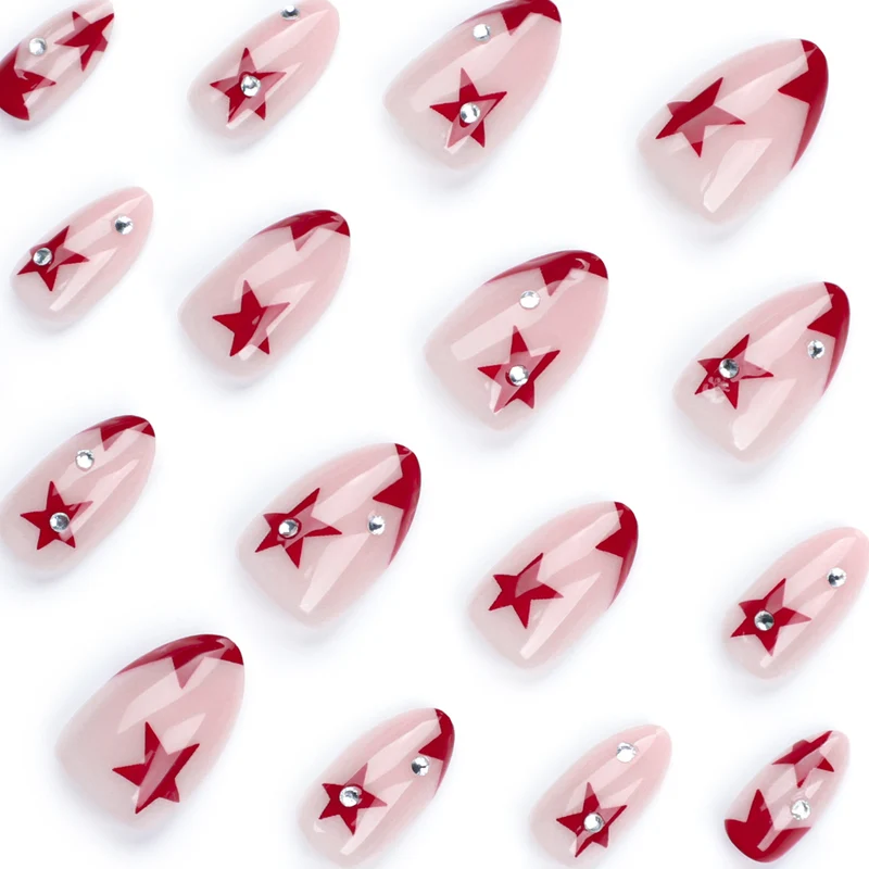 Artful nail art with glamorous accents Stornfield