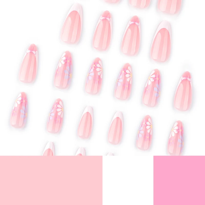 Artful Nail Art with Floral Decorations Stornfield