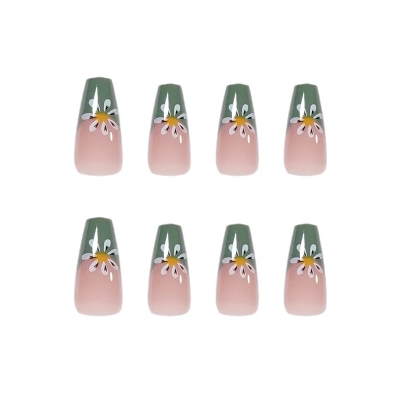 Artful Nail Art with Floral Patterns Stornfield