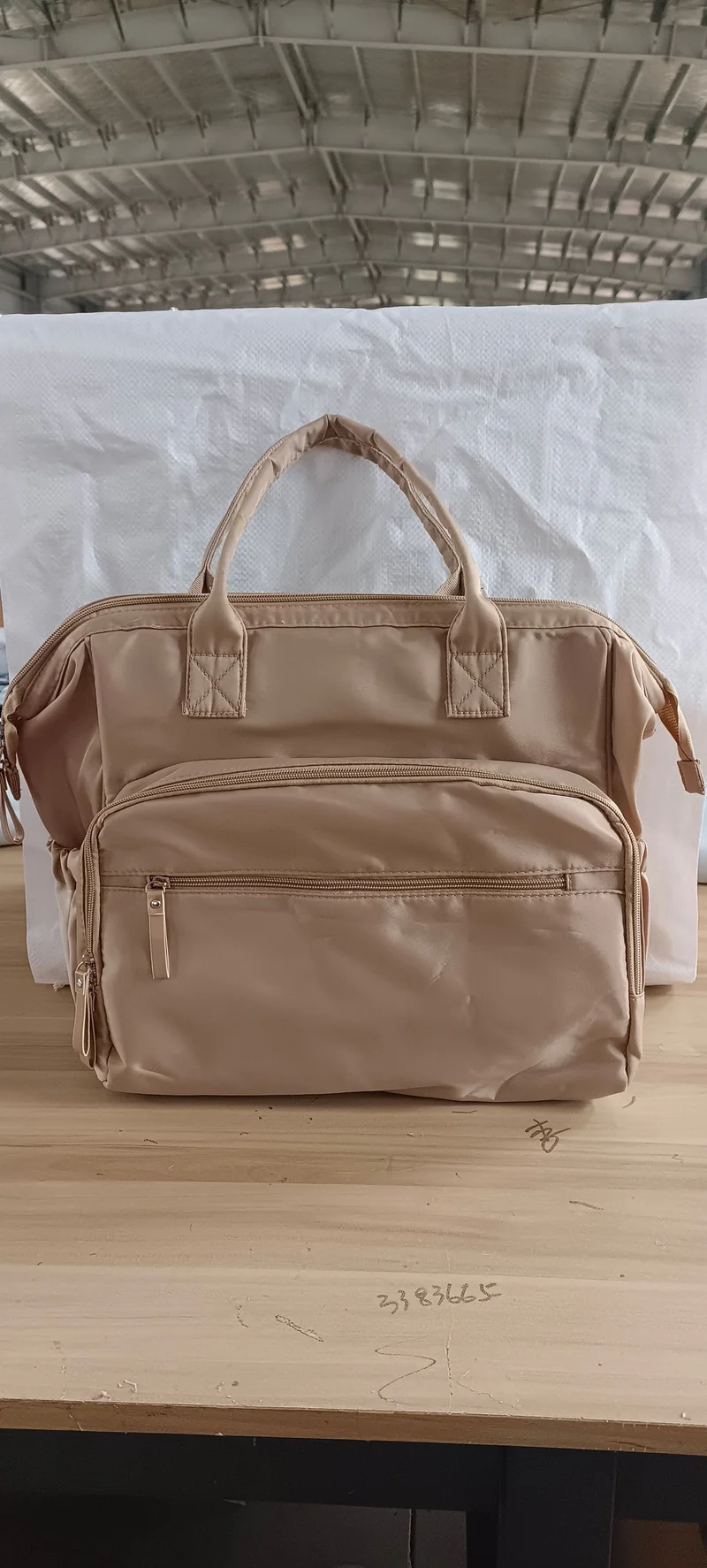 Versatile Multi-Function Tote Stornfield