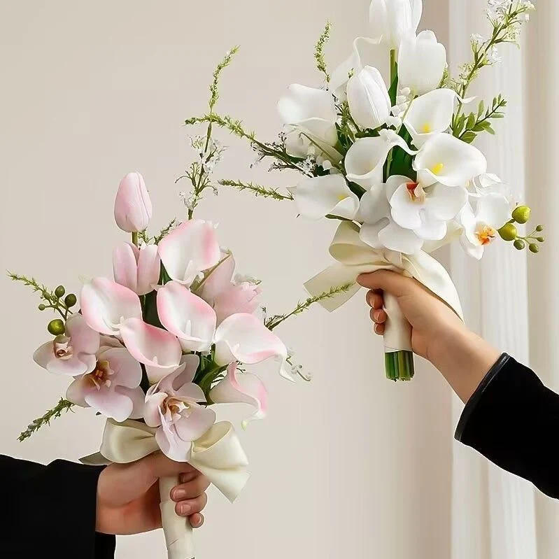 Elegant Floral Bouquet Arrangement