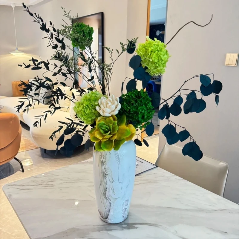 Elegant Decorative Floral Bouquet Arrangement