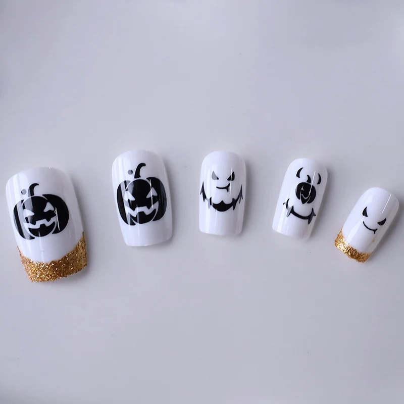 Halloween-Themen Dekorative Nagelverzierungen Karnz