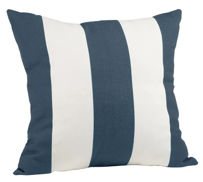 Square striped outdoor cushion cover made of weather-resistant polyester with concealed zipper Stornfield