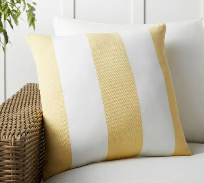 Square striped outdoor cushion cover made of weather-resistant polyester with concealed zipper Stornfield
