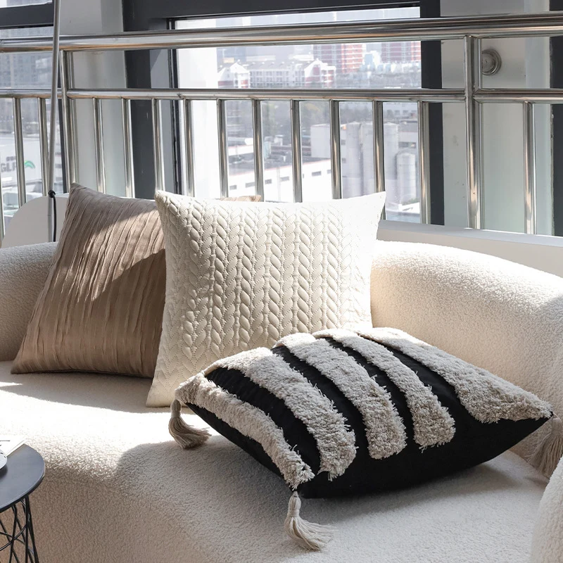 Square quilted cushion cover with cable pattern and cotton blend Stornfield