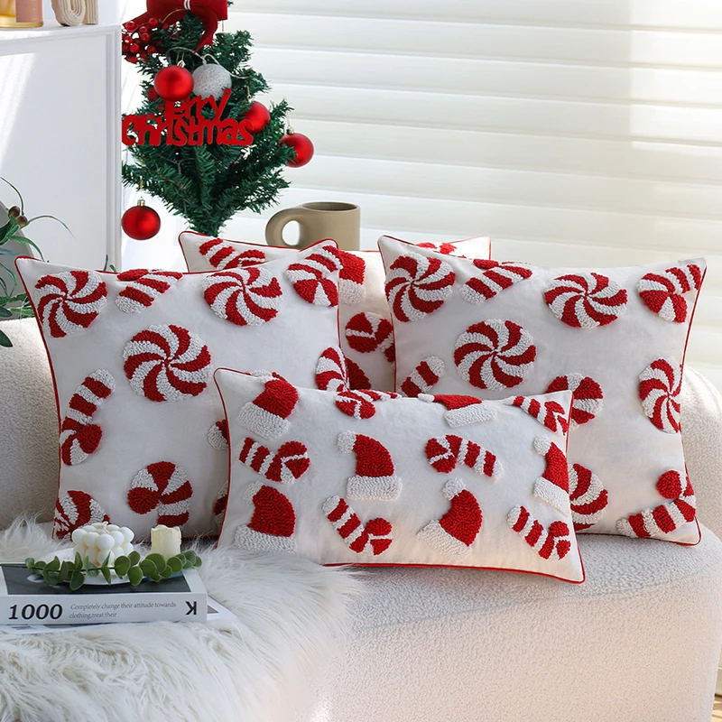 Square decorative pillowcase with hand-tufted Christmas motif and fine piping Stornfield