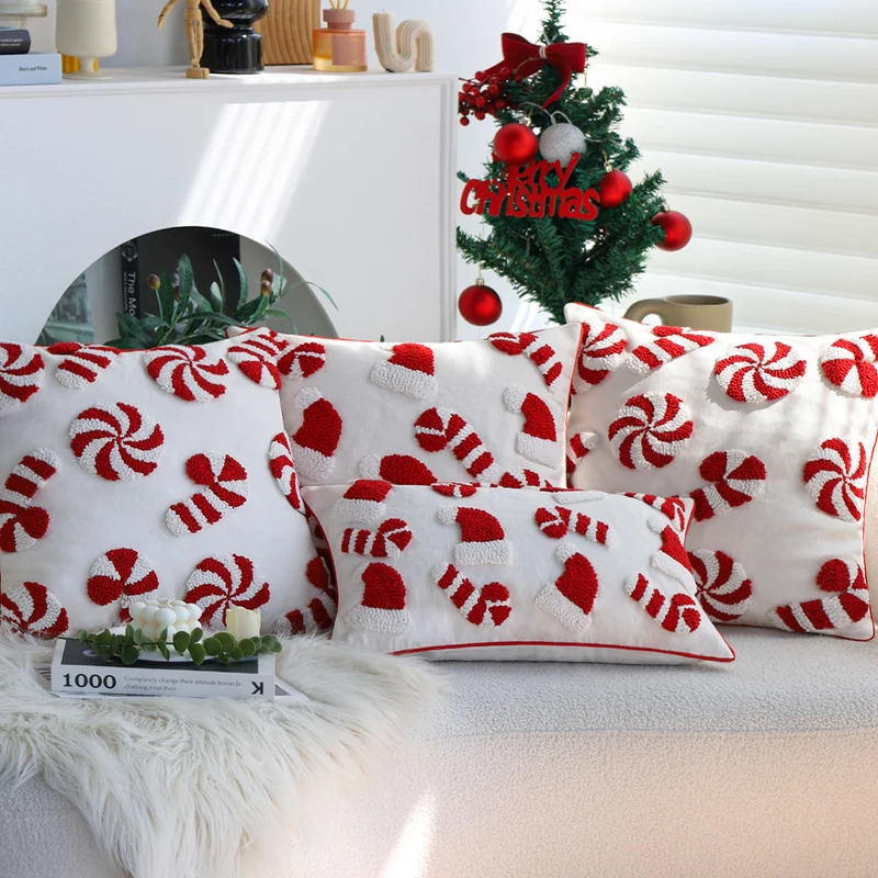 Square decorative pillowcase with hand-tufted Christmas motif and fine piping Stornfield