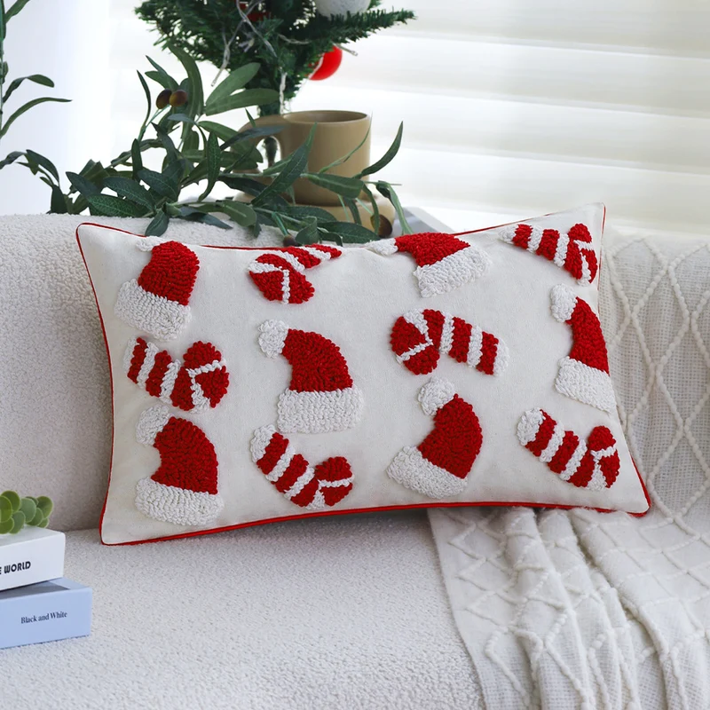 Square decorative pillowcase with hand-tufted Christmas motif and fine piping Stornfield