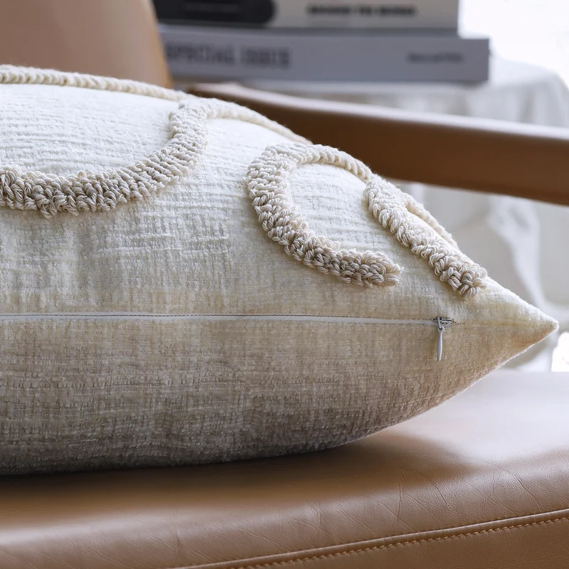 Square decorative cushion cover Stornfield with hand-tufted loop appliqué and fine linen look