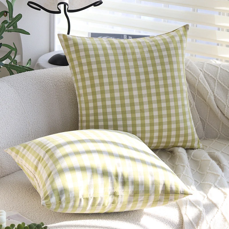 Square striped pillowcase made of cotton blend with fine twill and concealed zipper Stornfield