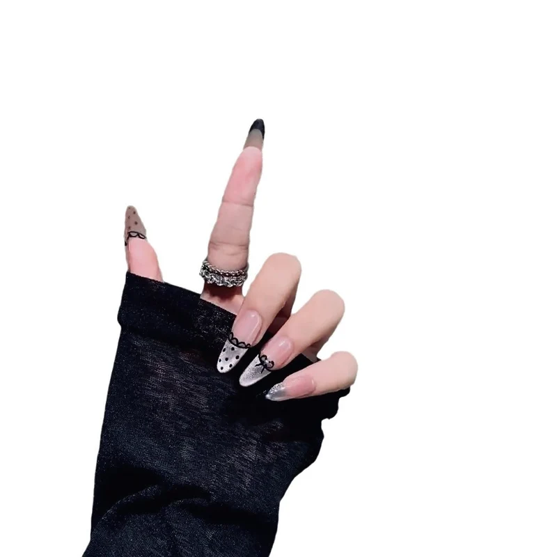 Artistic French Tip Press-On Nails Stornfield
