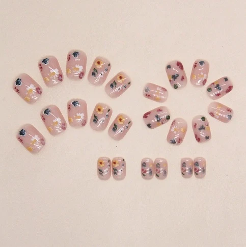 Artistic Floral Nail Art Extensions Stornfield