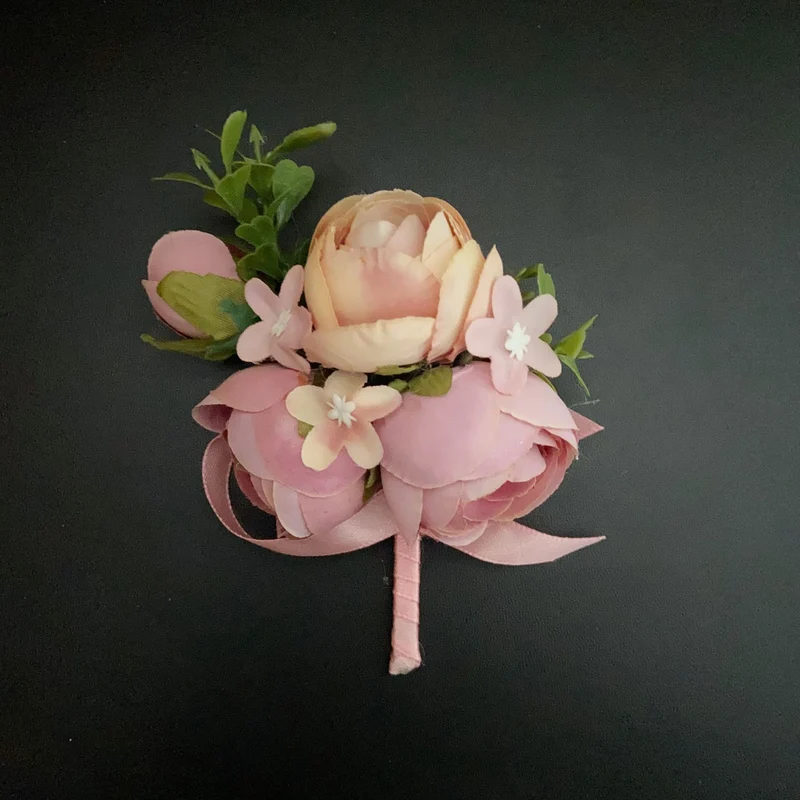 Elegante florale Brosche