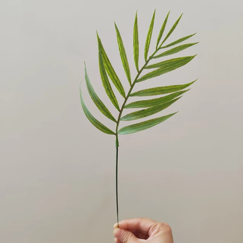 Tropisches Palmenblattstiel