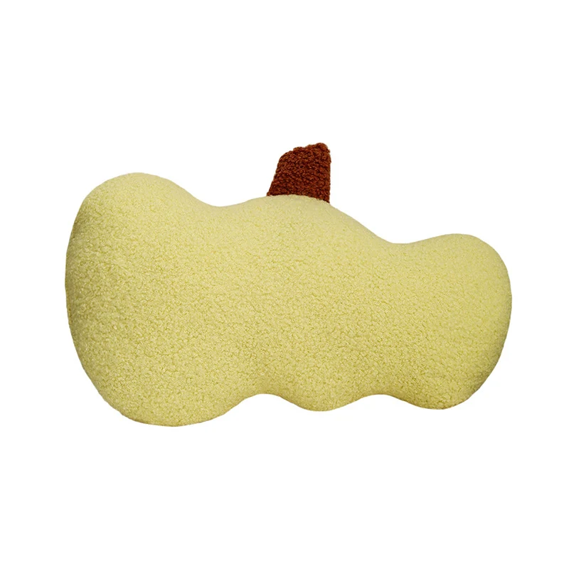 Kidney-shaped decorative cushion made of bouclé teddy with soft polyester filling Stornfield