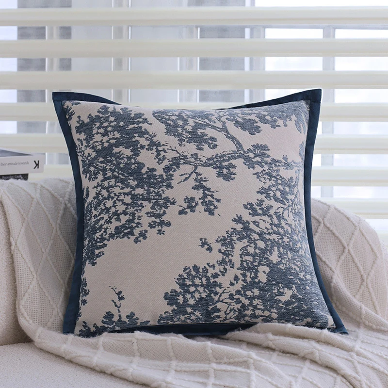 Luxurious long-haired faux fur pillowcase with subtle shine and concealed zipper Stornfield