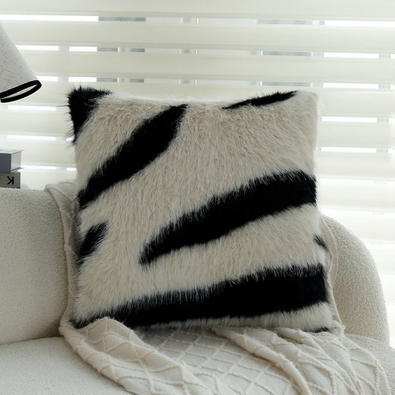 Luxurious faux fur pillowcase rectangular particularly soft Stornfield