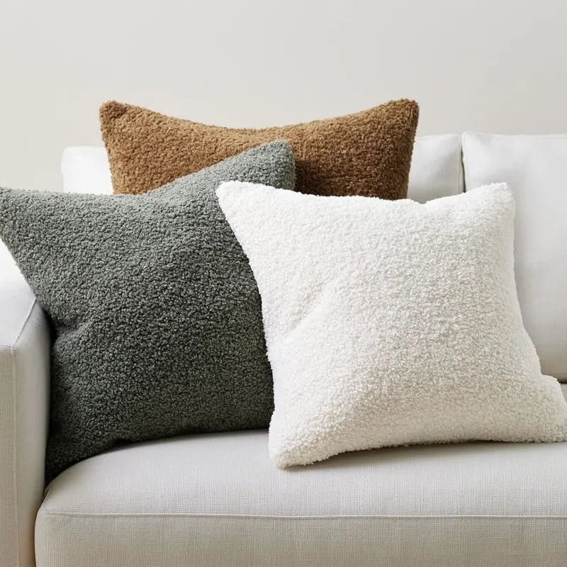 Cuddle cushion with teddy fleece cover and soft polyester filling Stornfield