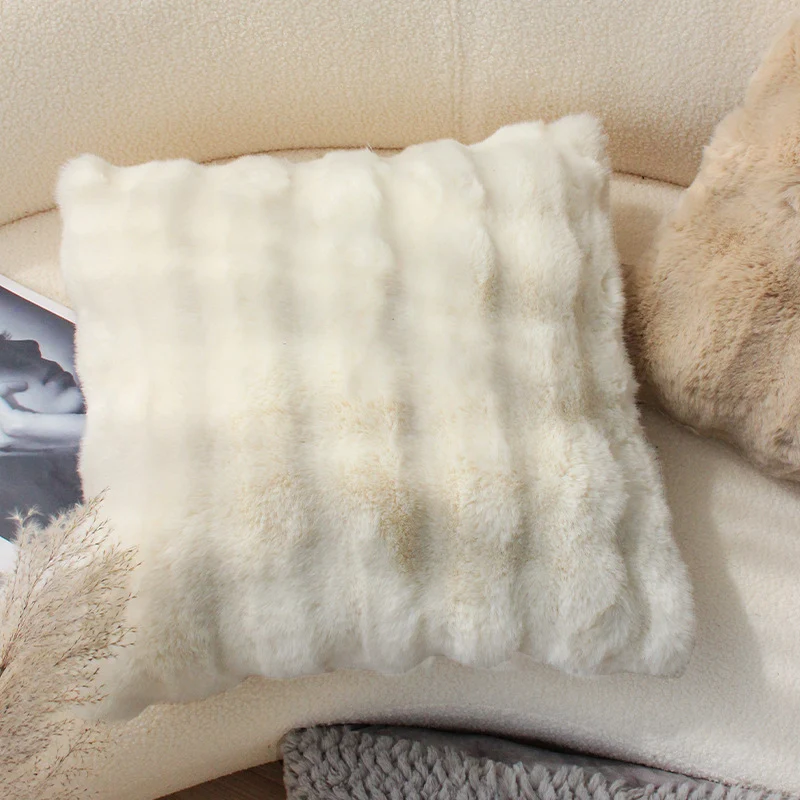 Cushion cover with tufted leaf relief and tassels Stornfield