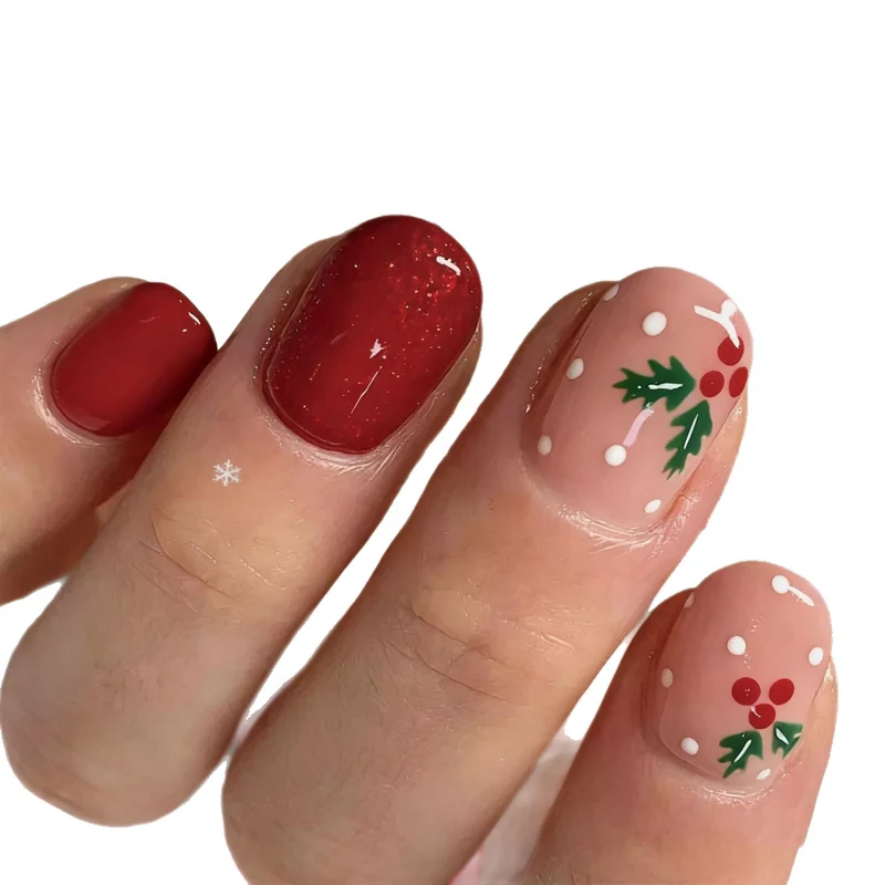 Holiday-Themed Nail Art Stornfield