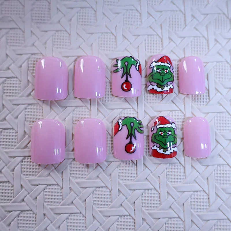 Holiday Grinch Nail Art Design Stornfield